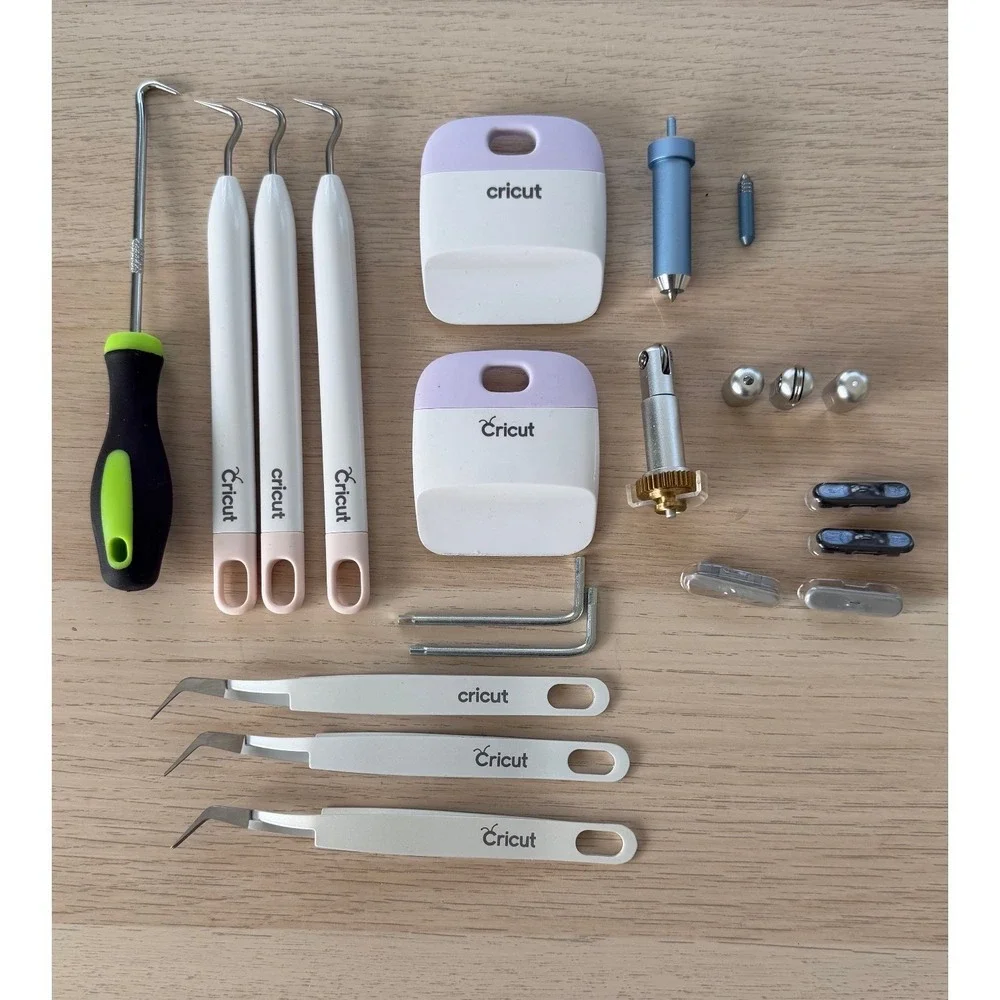 Cricut Bundle Tool Bundle Weeding Scrapers Tweezers QuickSwap Housing Blades